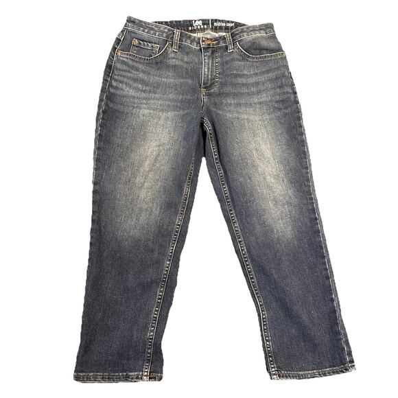 Lee Riders Women's Mid Rise Capri Stretch Denim Blue Dark Wash Size 28 - Picture 2 of 16